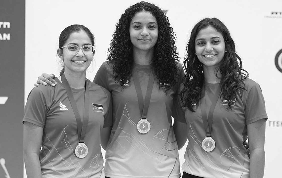 Bể bơi "nhanh" La Défense và cơn sốt kỷ lục Olympic: Khi dữ liệu nói ngược đám đông